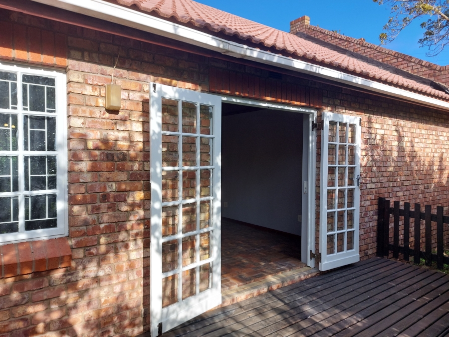 3 Bedroom Property for Sale in Meedingsride Western Cape